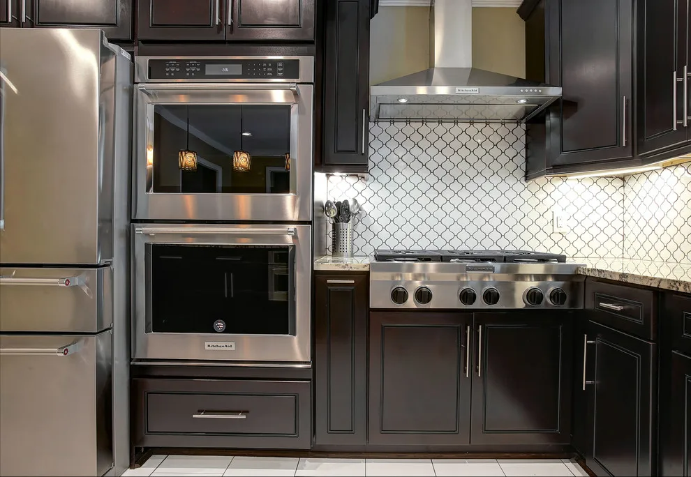 Kashmere Gardens Culinary Renovation by Big City Construction Co - Photo 5