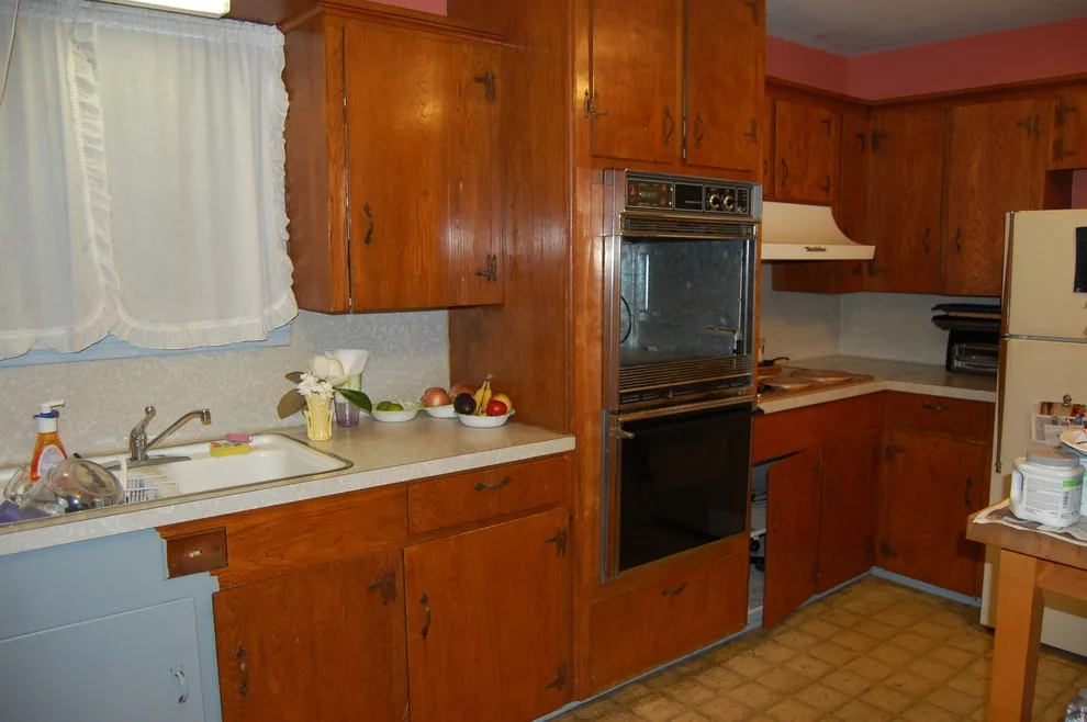 Kelley Kitchen - Transformation Reveal by Artisan Renovations - Photo 4