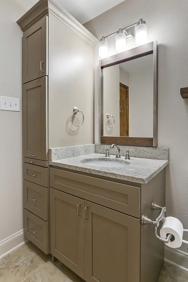 Kenilworth Accessible Shower by Spencer's Contracting LLC - Photo 4