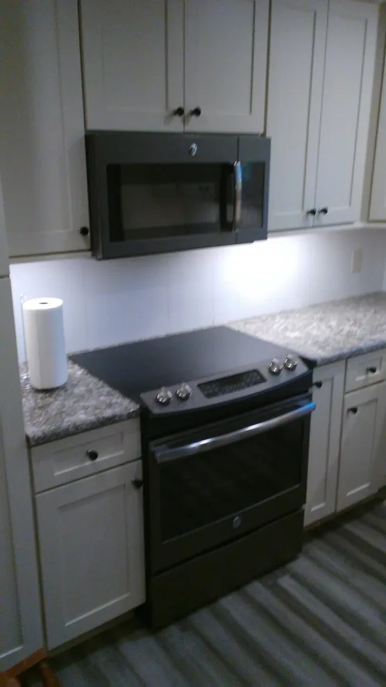 CliqStudios Kernersville Kitchen by Home Pro - Photo 3