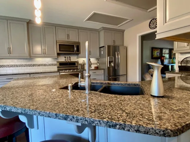 Mid Missouri Kitchen & Bath - Photo 8