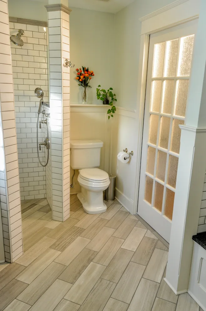Kimbriel Elegant Retro Bath by Griffin Customs, LLC - Photo 13