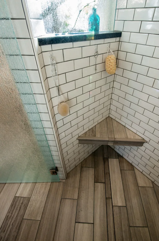 Kimbriel Elegant Retro Bath by Griffin Customs, LLC - Photo 7