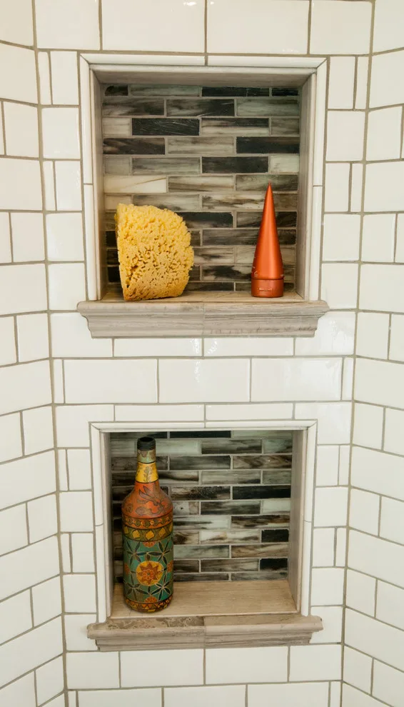 Kimbriel Elegant Retro Bath by Griffin Customs, LLC - Photo 6