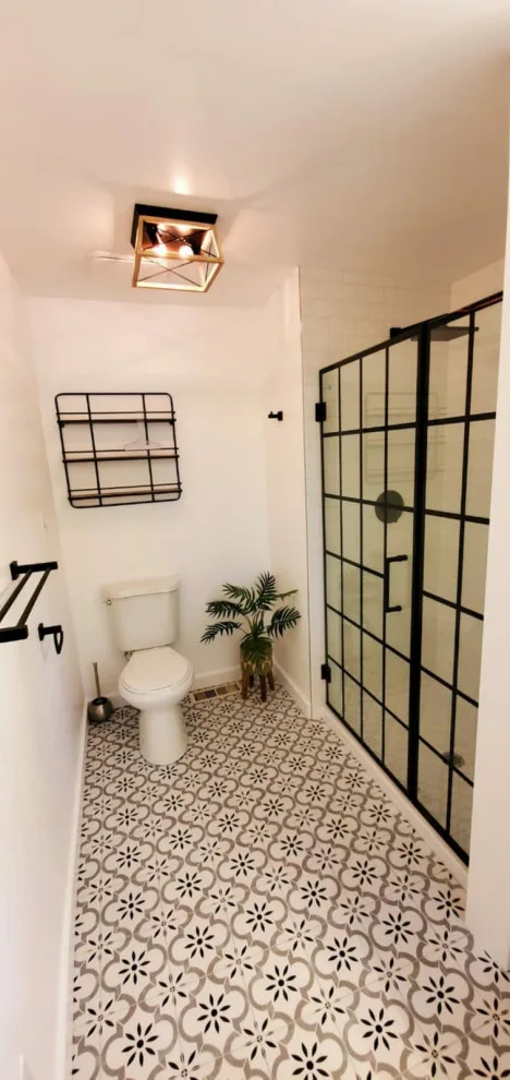 Kirkland Restroom by Elevated Home Remodel - Photo 2