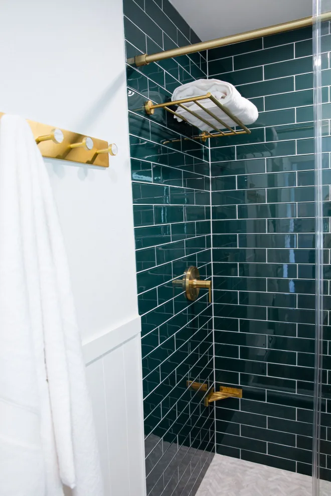 Kirkland Marina Kitchen and Bathroom Renovation by Elevated Home Remodel - Photo 7