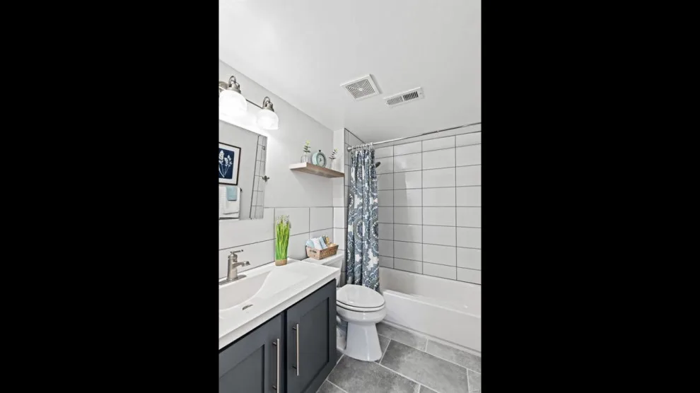 Contemporary Makeover by Apex Homes - Photo 12