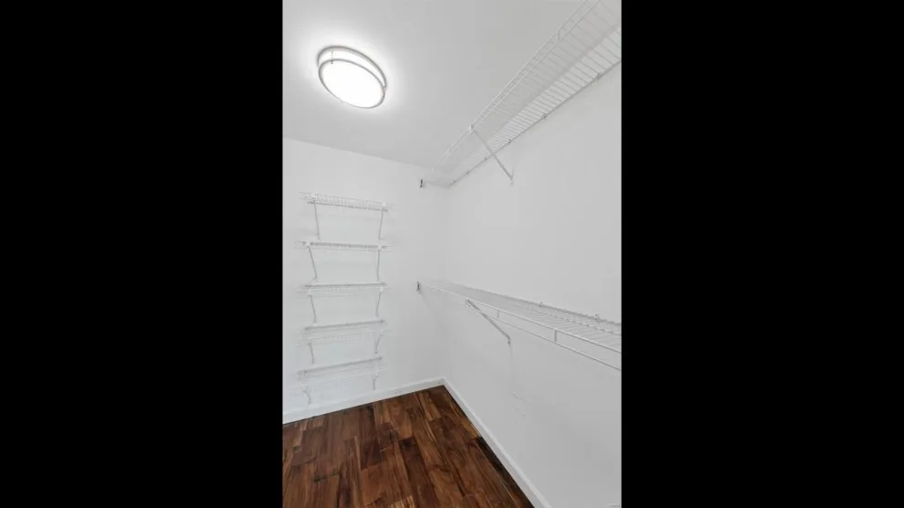 Apex Homes - Photo 3