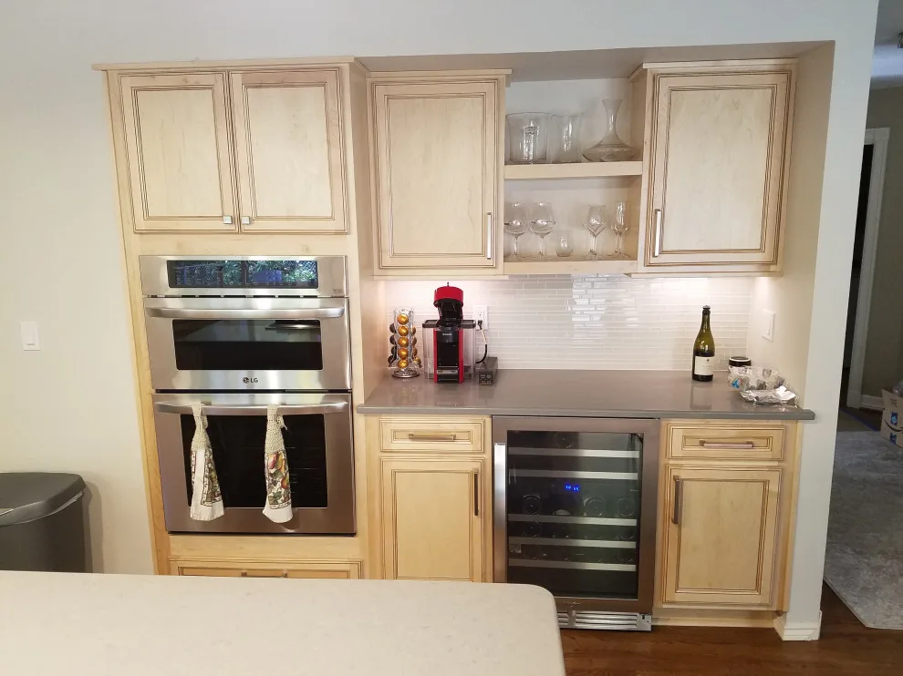 Kitchen Renovation by Accurate Renovations Inc. - Photo 7