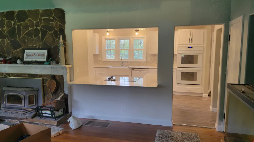 Kitchen Renovation by Accurate Renovations Inc. - Photo 9