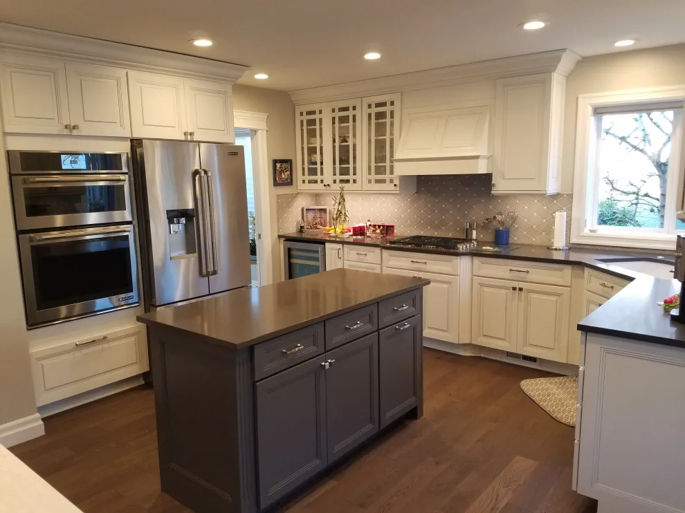 Kitchen Renovation by Accurate Renovations Inc. - Photo 16