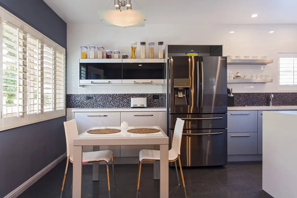 Glendale, California Kitchen Initiative by Flat Rate Remodeling, Inc. - Photo 5