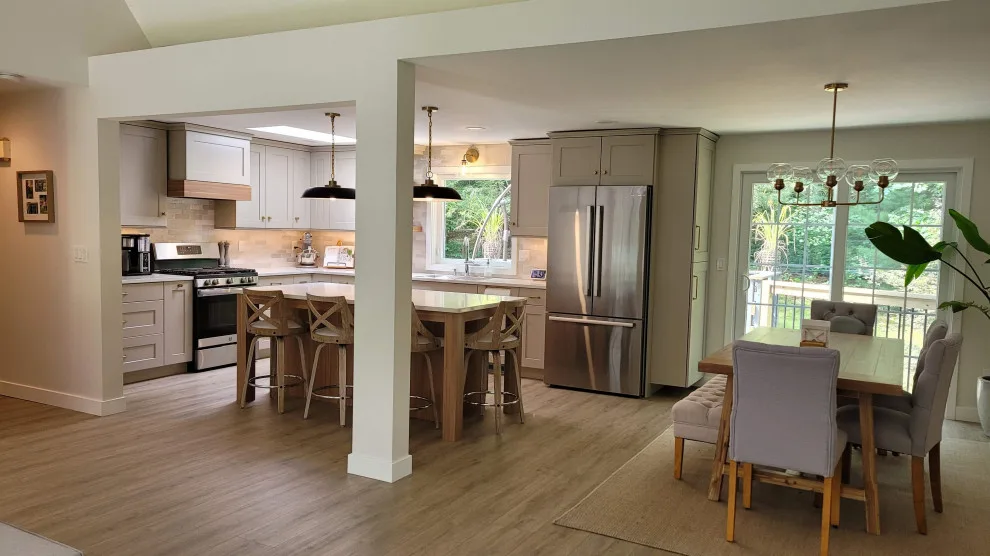 Kitchen-Red Stone Road, Weatogue by D.E. Jacobs Associates, Inc. - Photo 7