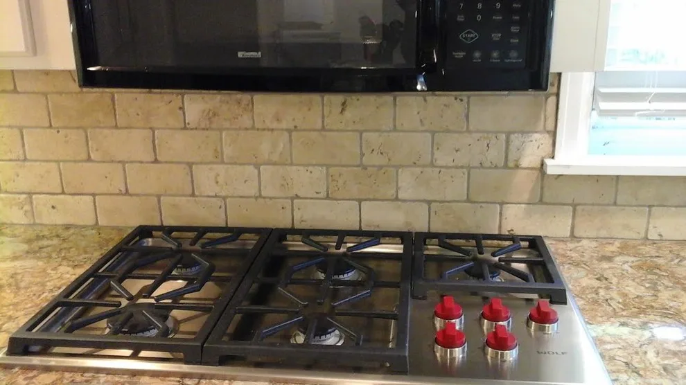 Design Decorating & Kitchens LLC - Photo 9