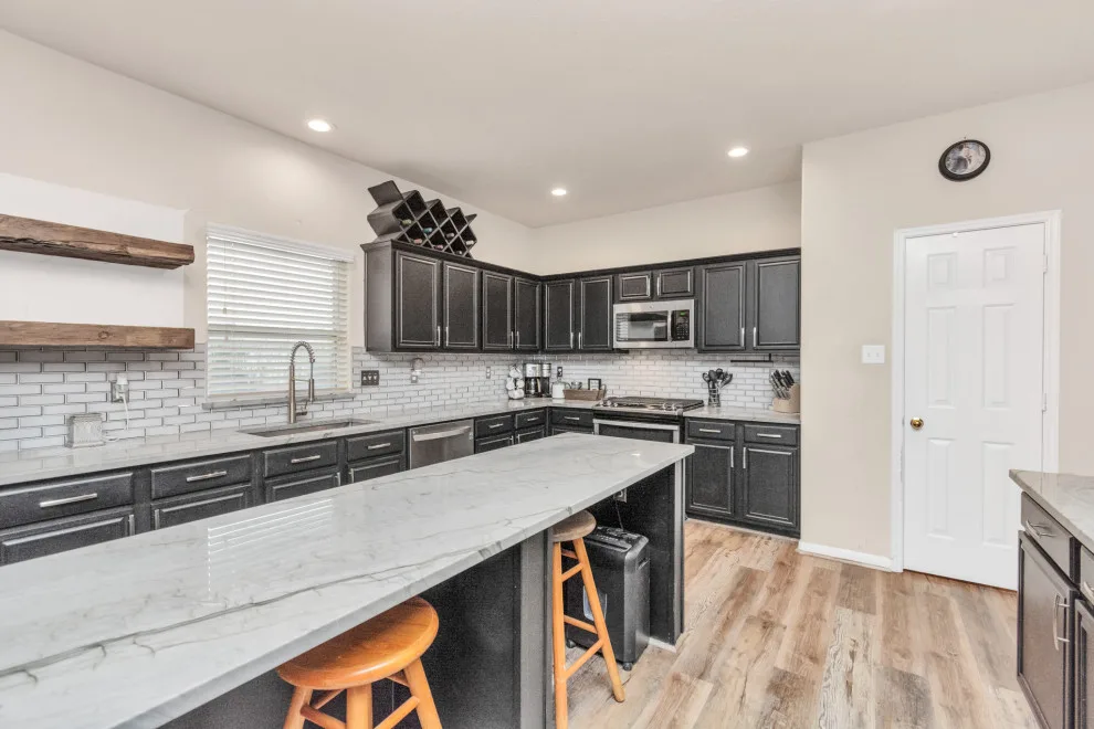 kitchen revitalizer by Big City Construction Co - Photo 7