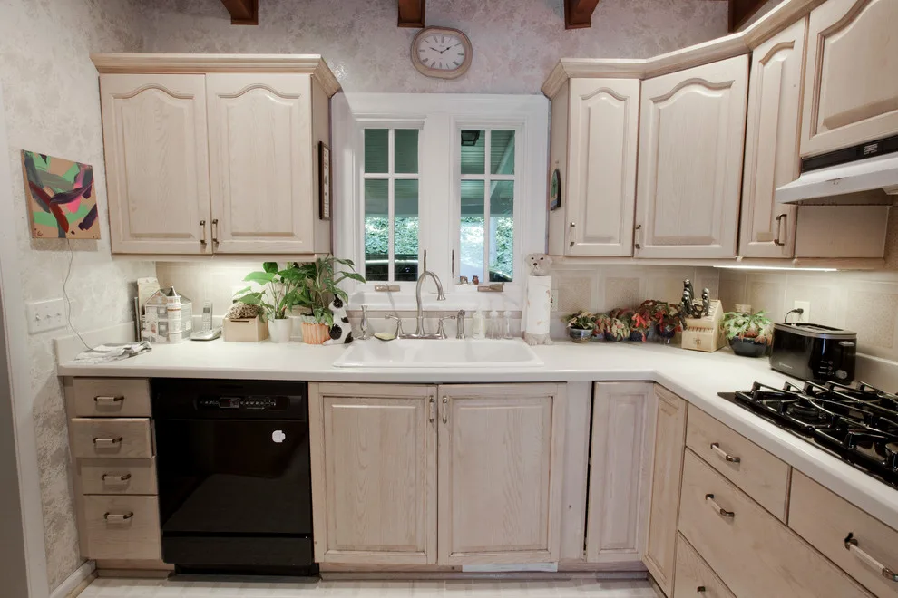Buckhead Kitchen Renovation by Intown Craftsmen - Photo 3