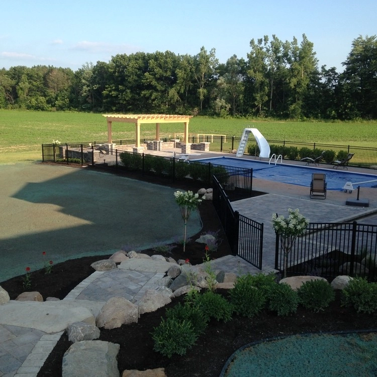 Outdoor Living Spaces by Barkman Landscaping INC - Photo 14