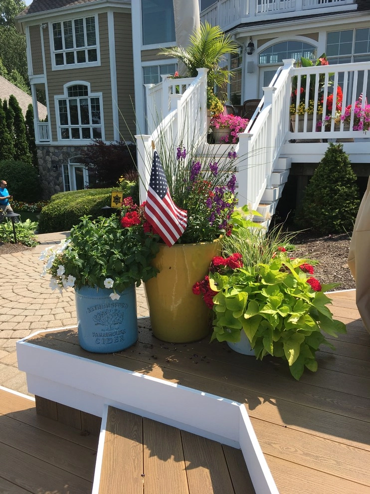 Seasonal Color by Barkman Landscaping INC - Photo 4