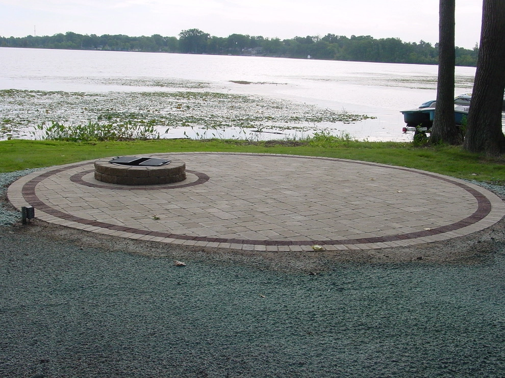 Walkways & Entries by Barkman Landscaping INC - Photo 10
