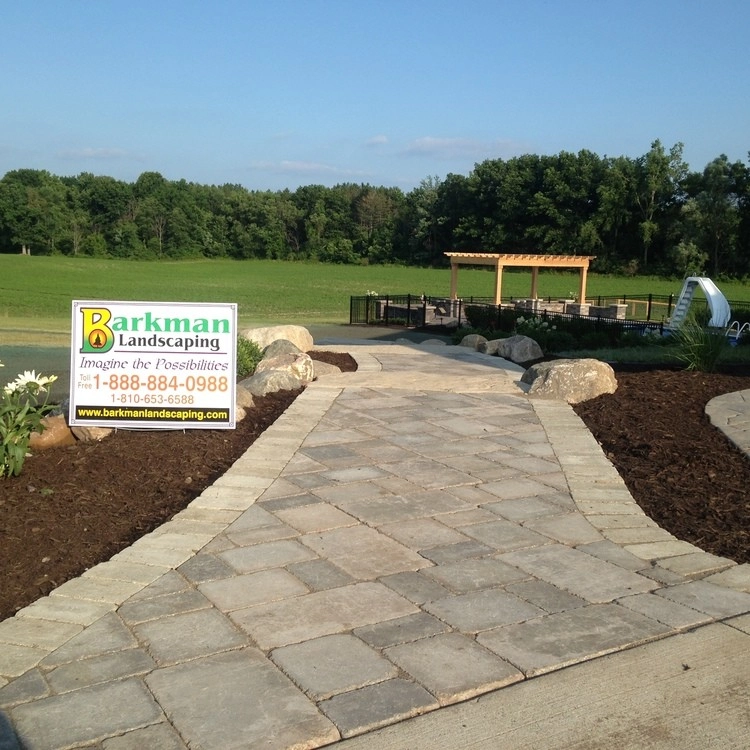 Outdoor Living Spaces by Barkman Landscaping INC - Photo 13