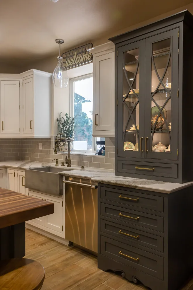 Dynasty Maple Plainfield Beaded Battleship by Kitchens Etc. Of V.C. - Photo 5