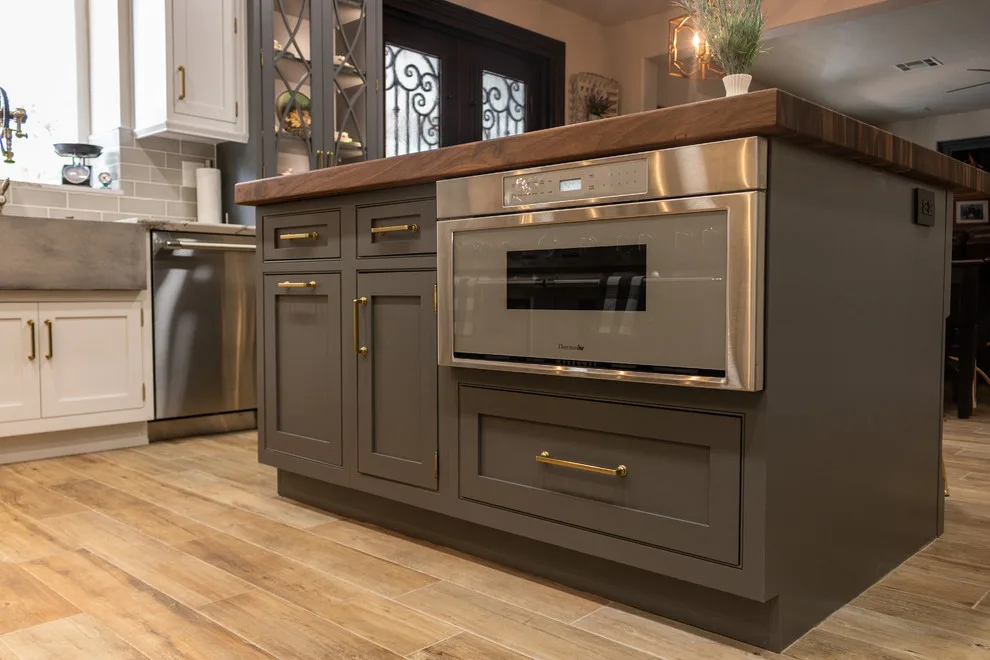 Dynasty Maple Plainfield Beaded Battleship by Kitchens Etc. Of V.C. - Photo 6