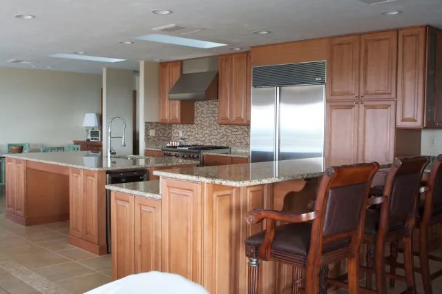 Mauna Kea Kitchen Renovation by Zambeck Construction - Photo 2
