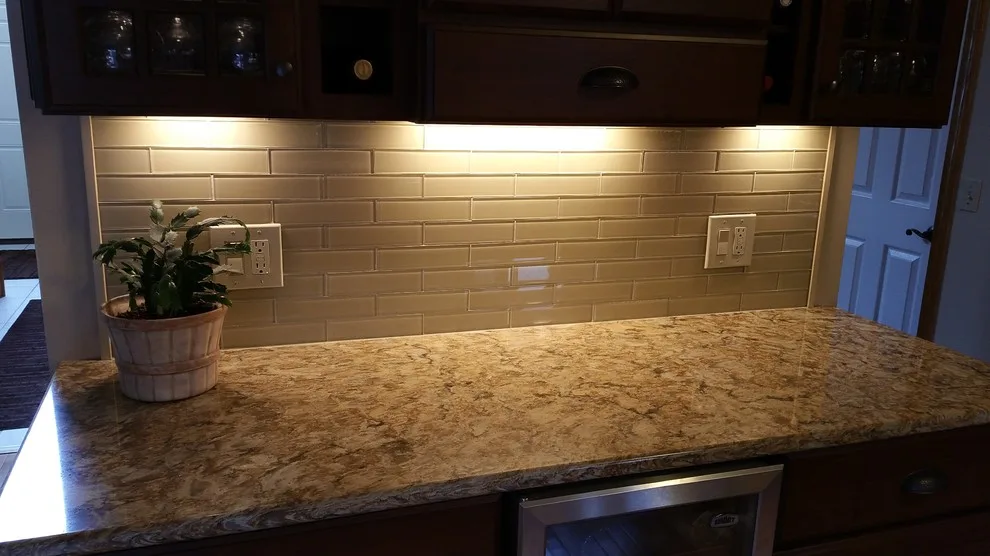 Medina Exteriors & Remodeling - Photo 8