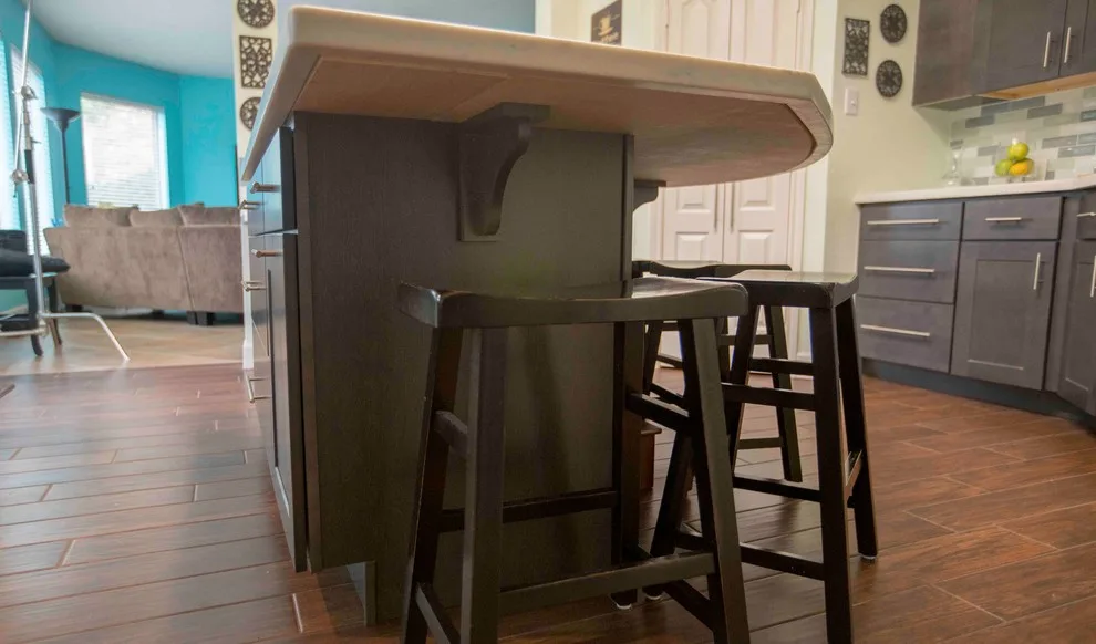 Contemporary Kitchen Renovation in Houston, TX by UCS Kitchen Design - Photo 17