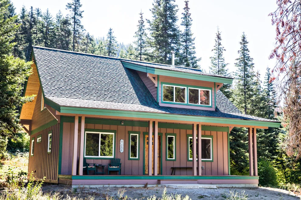 Steven's Pass Mountain Lodge by One-Way Construction NW - Photo 20