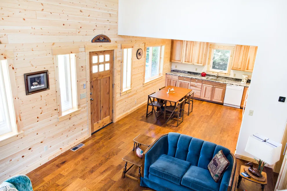 Steven's Pass Mountain Lodge by One-Way Construction NW - Photo 9