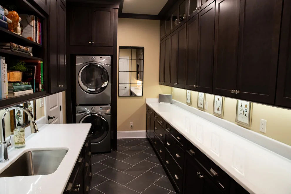 Service Room by Tim Disalvo & Co. - Photo 2