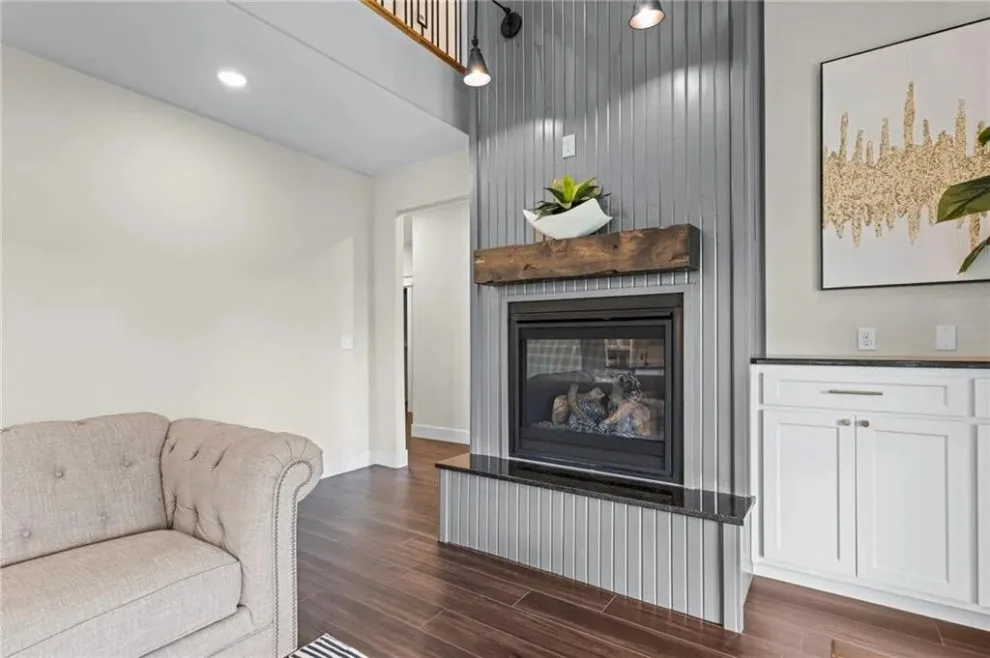 Brietling Court by Oak & Stone Construction, LLC - Photo 18