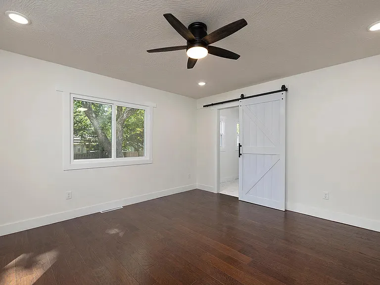 Lorsa Construction, LLC - Photo 2