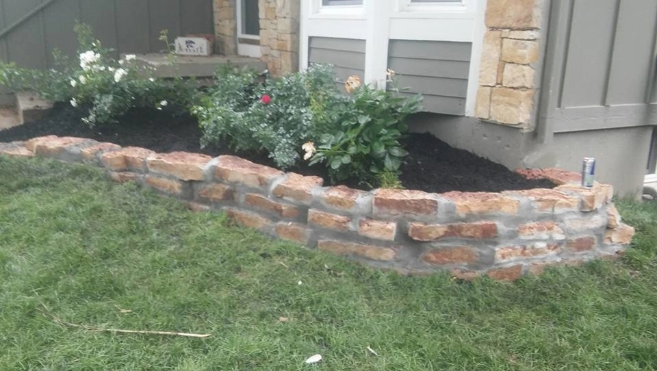 Flower Bed Guys - Photo 8