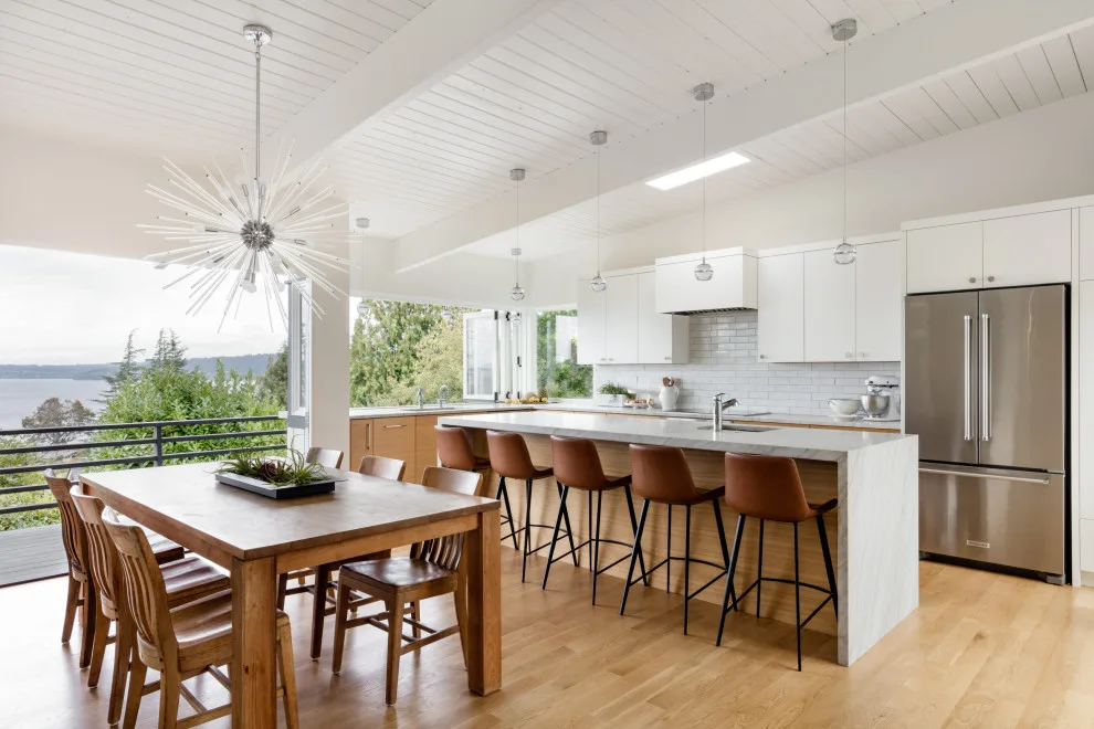 Mid-Century Broadview with Scenic Views by Blue Sound Construction, Inc. - Photo 7