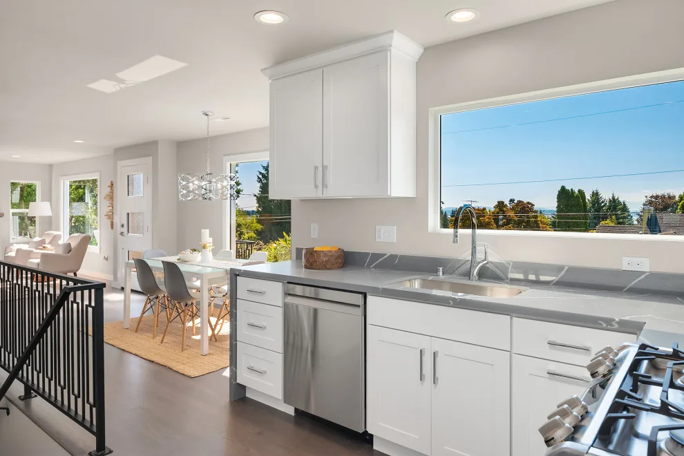 Contemporary Complete Renovation in Seattle by Blue Water Design Build - Photo 10