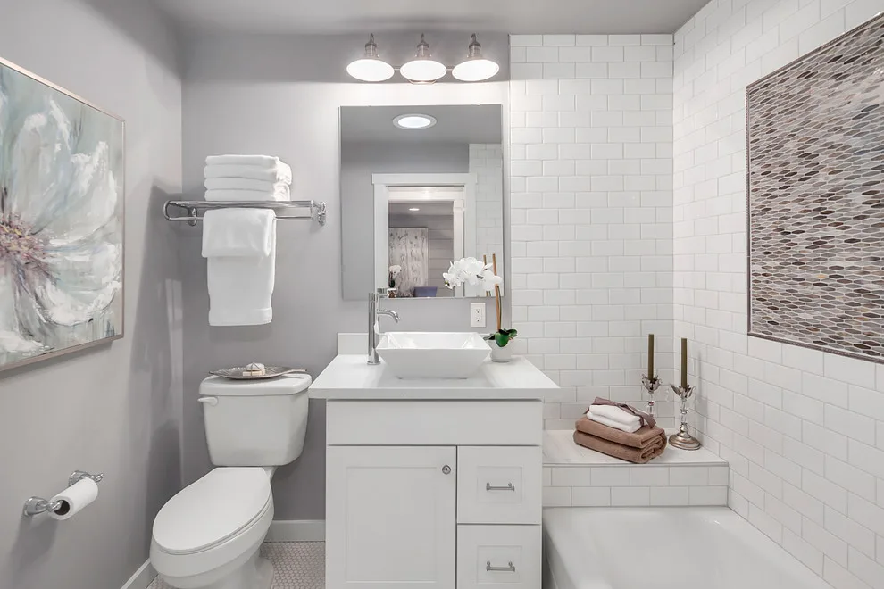 Cottage by Blue Water Design Build - Photo 9