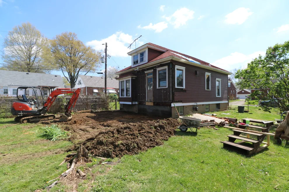 Bungalow Renovation and Expansion by Vincent Abell Contracting - Photo 3