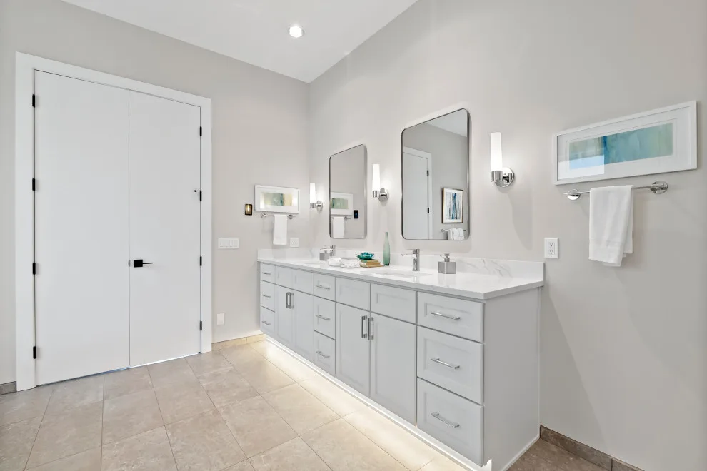 Tailored Residences by Woodside Custom Homes - Photo 22