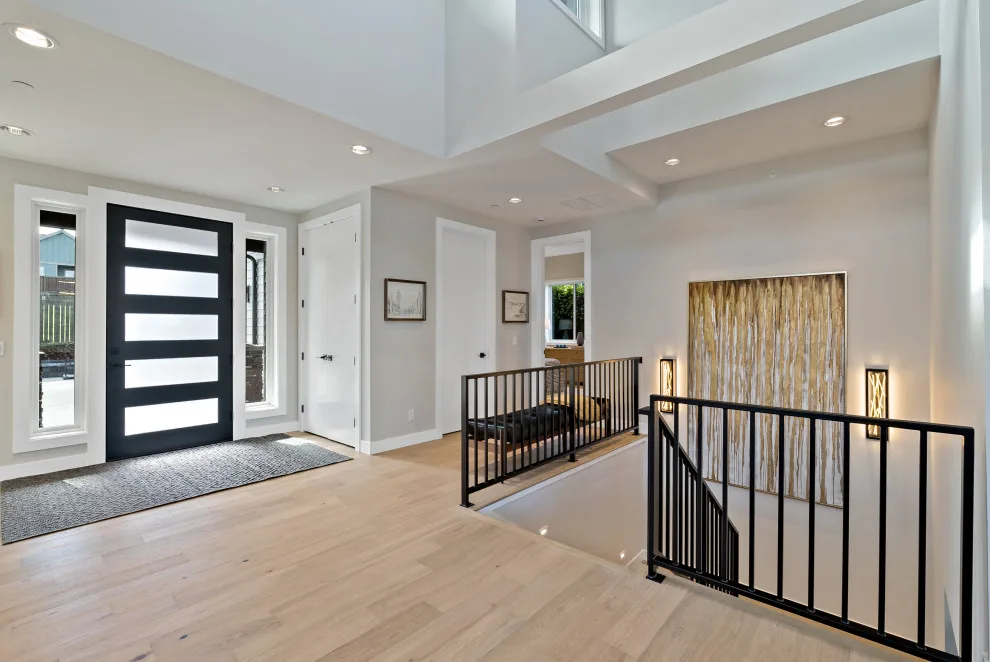 Tailored Residences by Woodside Custom Homes - Photo 18