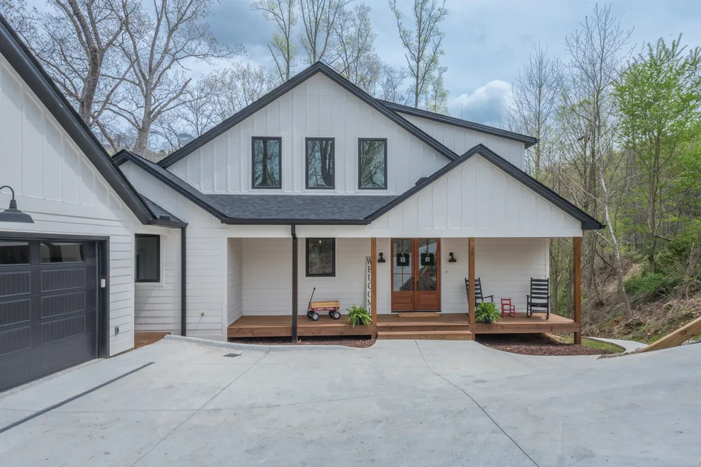 Burns House by Solid Rock Builders - Photo 17