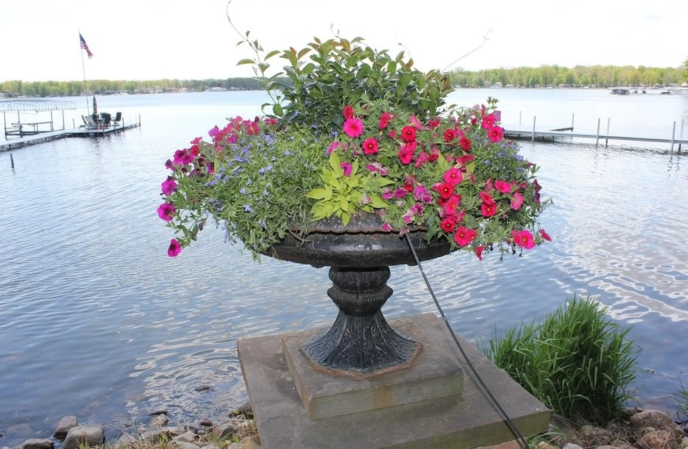 Recent Projects by Beyond Landscaping - Photo 11