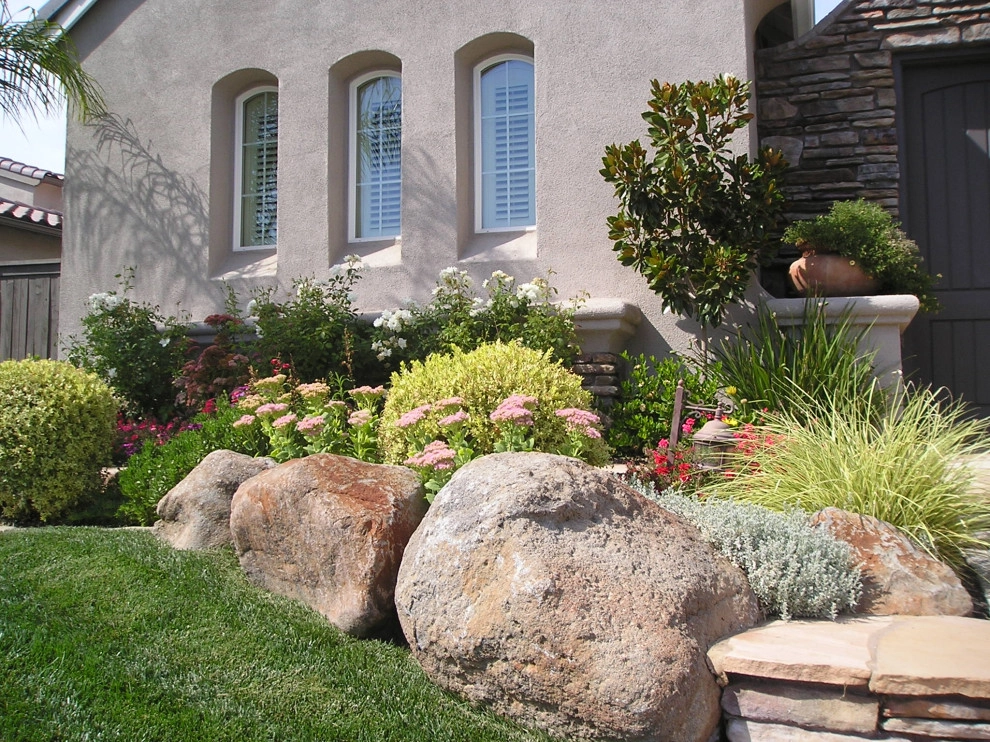 Front Yards and Walkways by Bluestar Landscape Designers - Photo 17