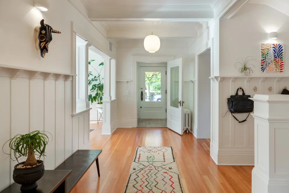Capitol Hill Pinnacle Renovation by Blue Sound Construction, Inc. - Photo 21