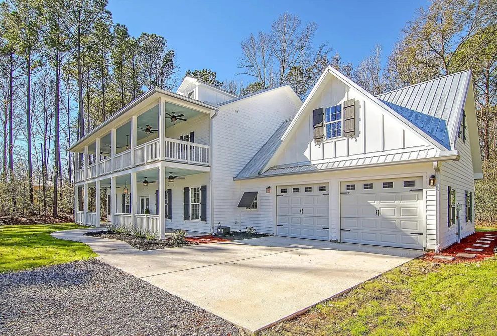 Custom New Construction in Colonial Style by Southern Harbor Construction LLC - Photo 5