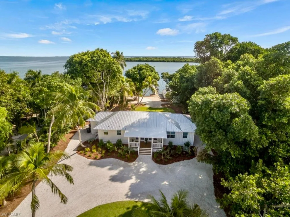 Captiva Avenue by Build Options - Photo 9