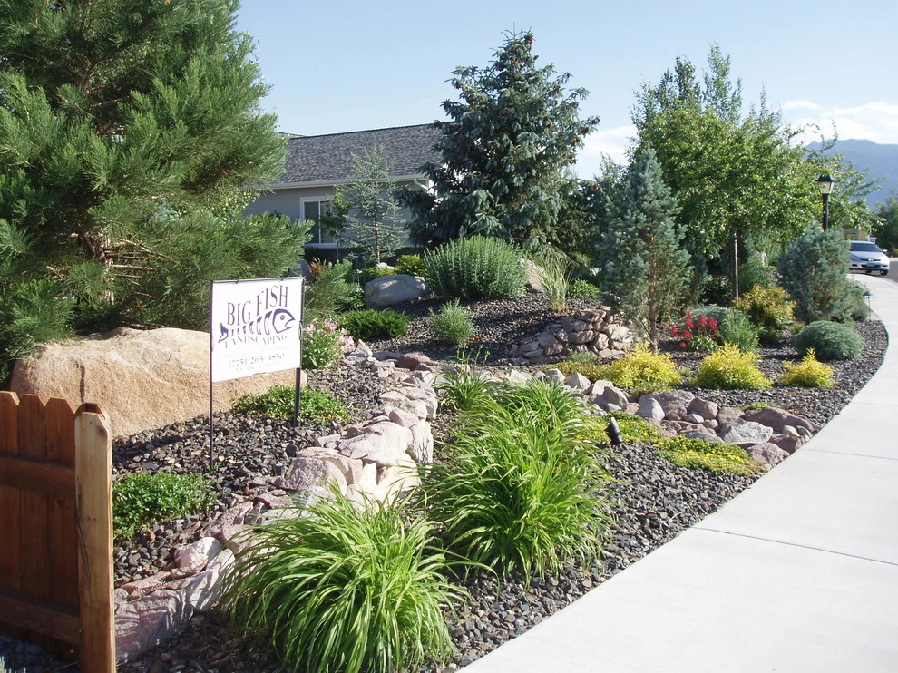 Silver Ranch by Big Fish Landscaping - Photo 4