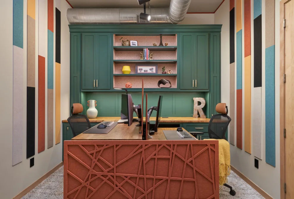 Color Pop Interiors - Photo 8