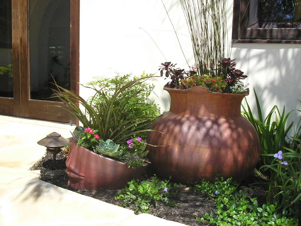 Portfolio of Pots by Bluestar Landscape Designers - Photo 16